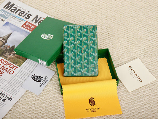 Goyard Saint-Pierre Passport Wallet (SW044)