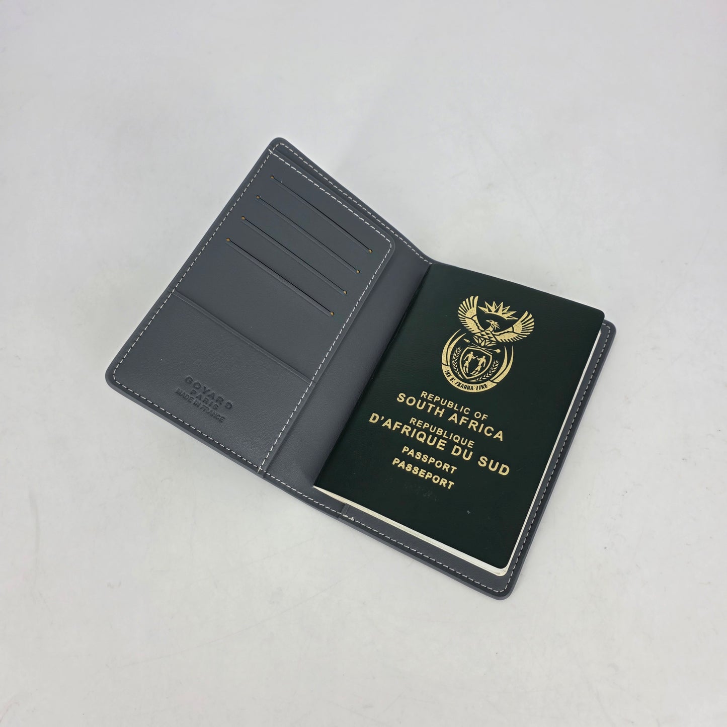 Goyard Grenelle Passport Cover - Grey