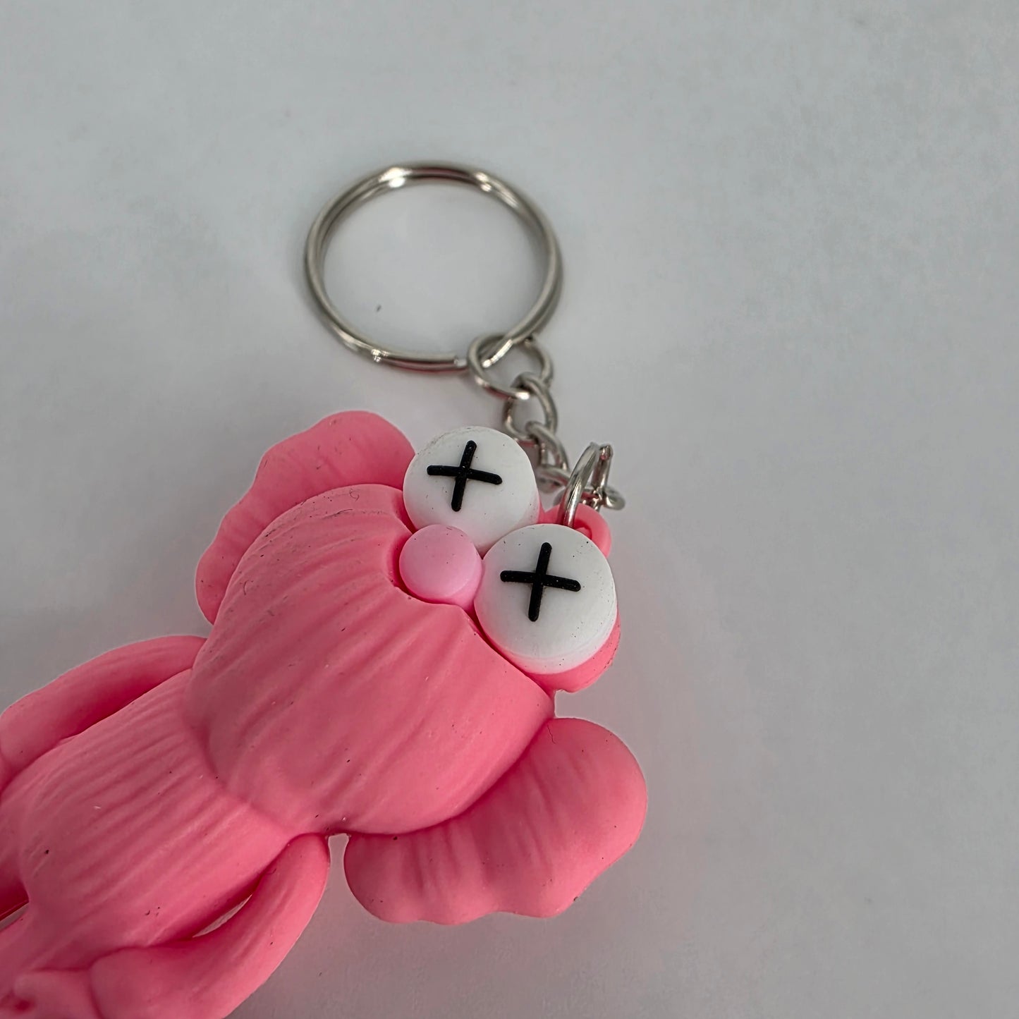 Romela Keychain KAWS Sesame Street Pink – Silicone
