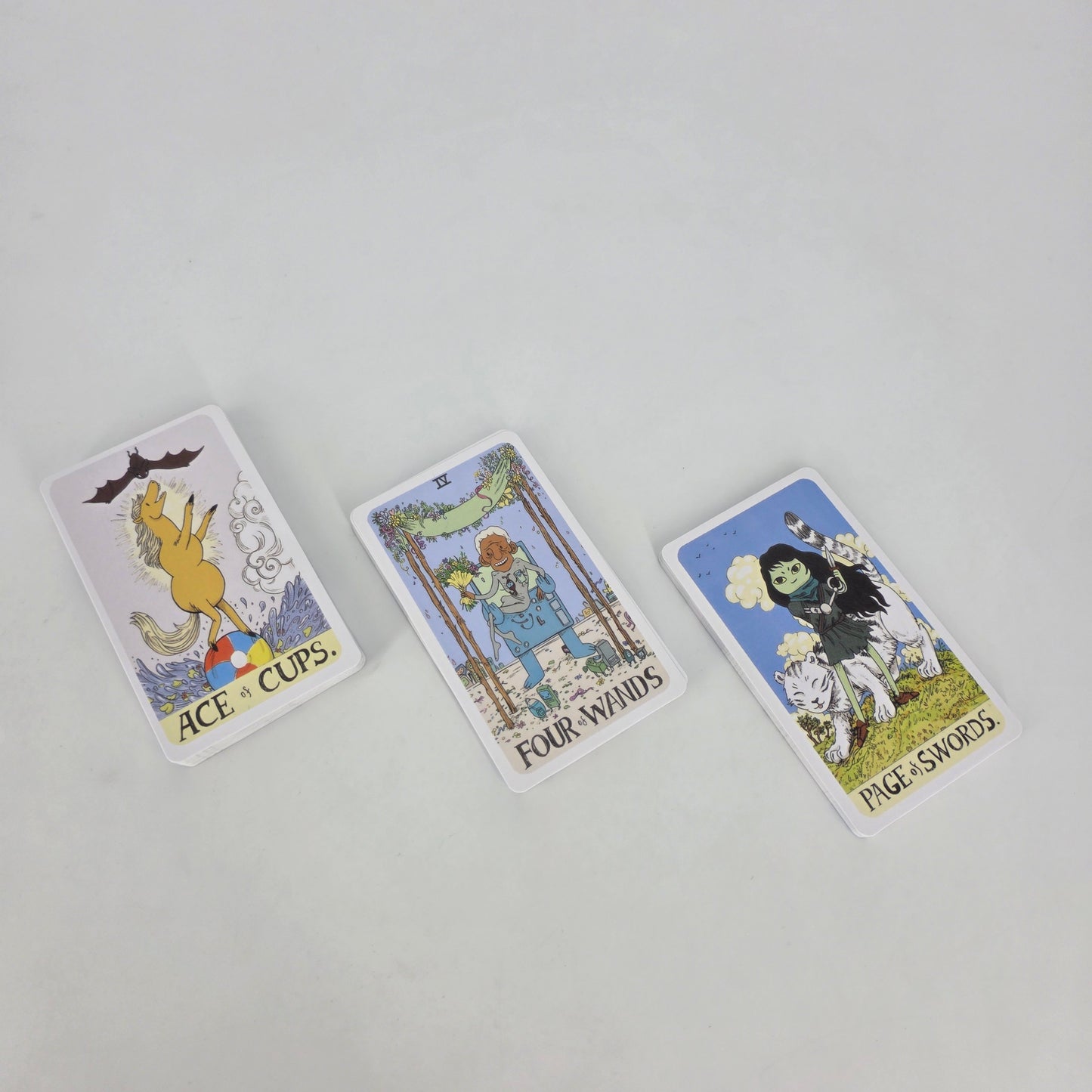 A Totally Unofficial Adventure Time Tarot Deck (Standard Deck – 7cm x 12cm)