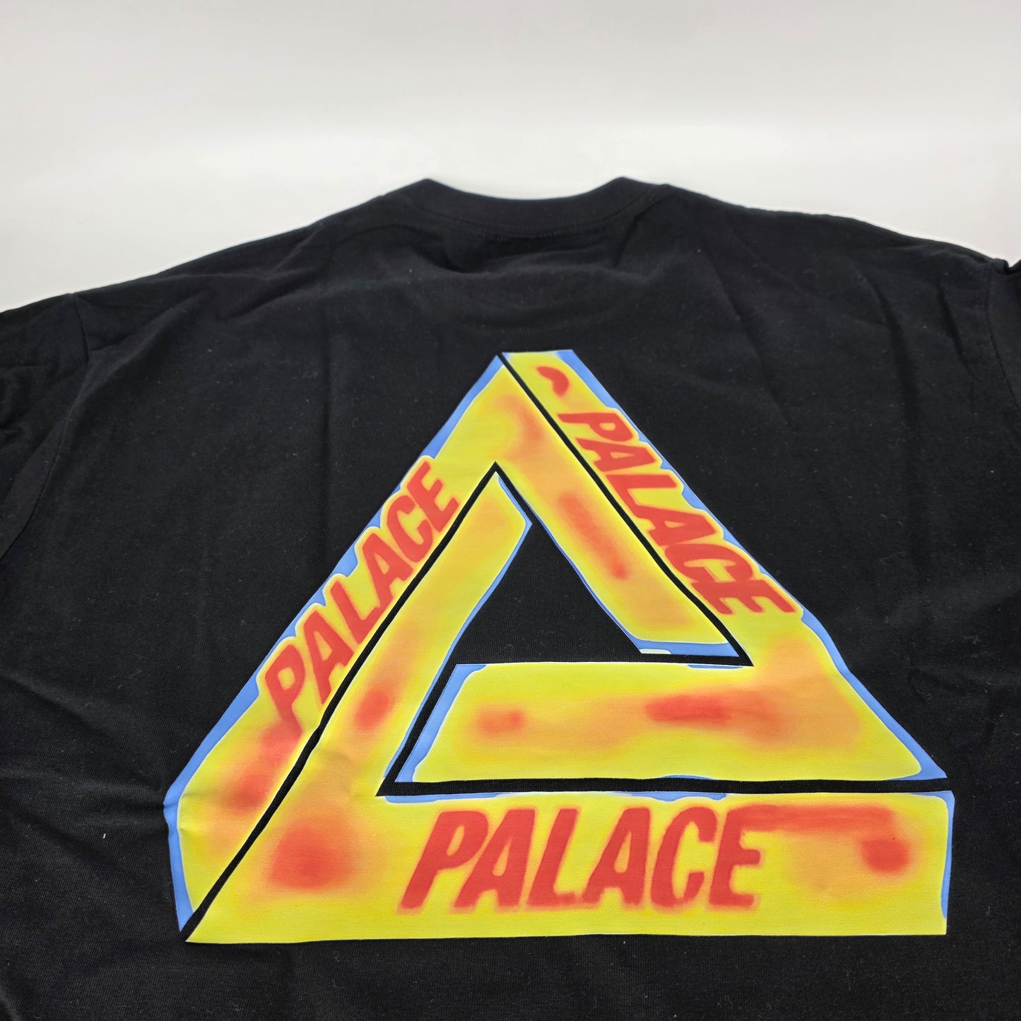 Palace Heat Sensi Tee - Black (L)