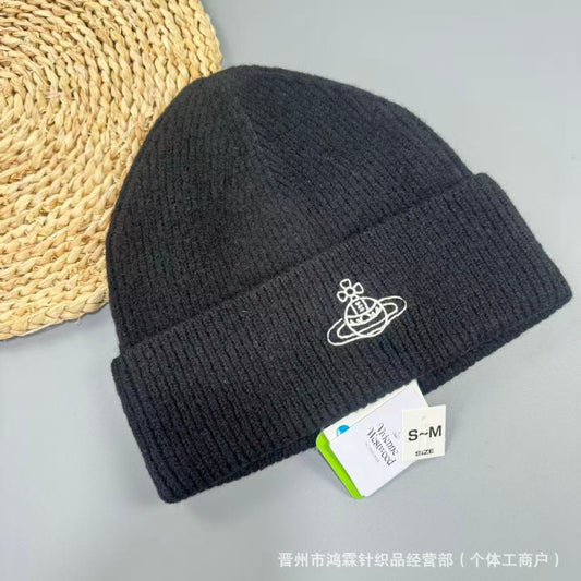 Vivienne Westwood Knit Beanie (SW010)