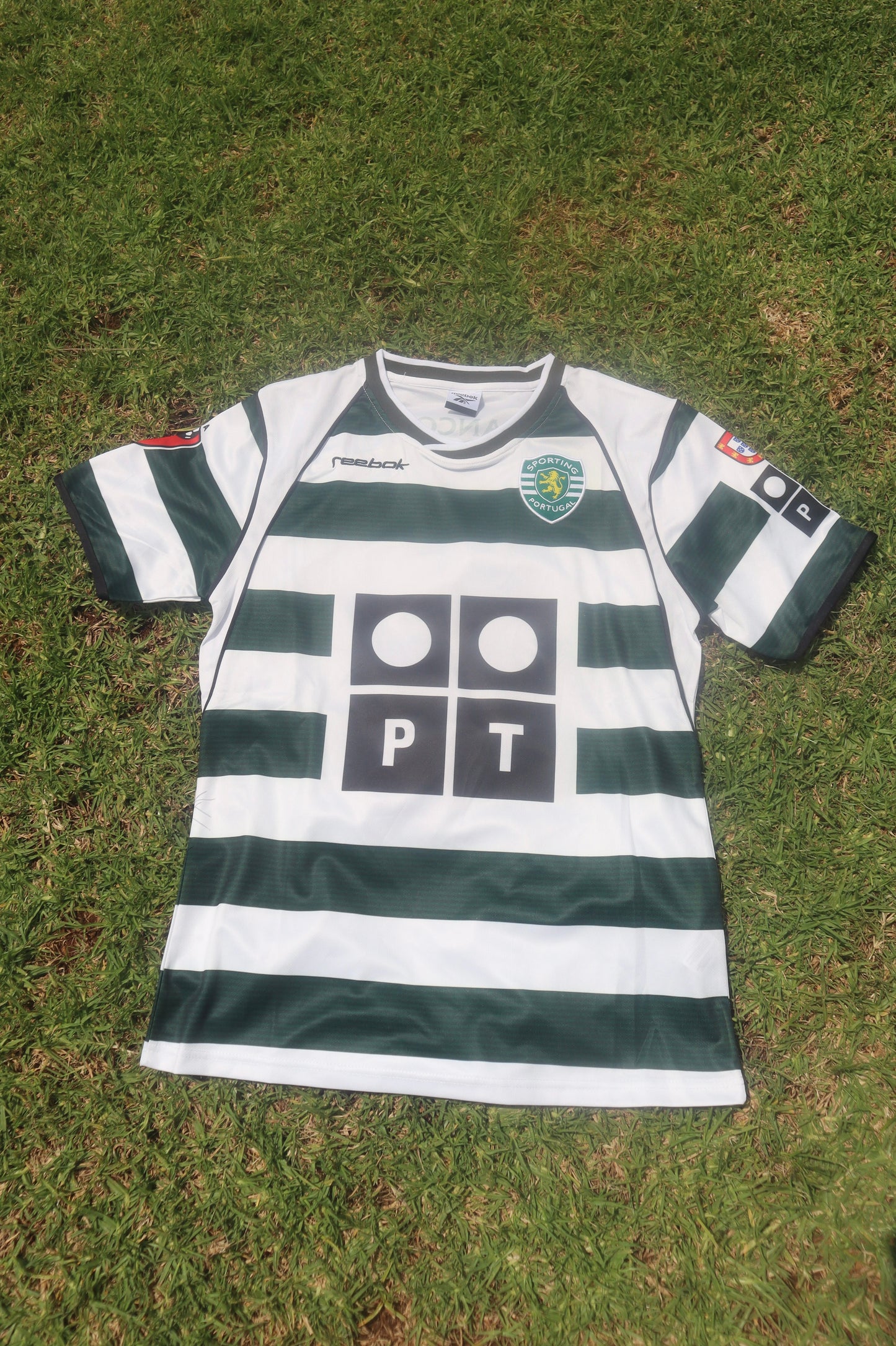 Sporting CP 02/03 Home Jersey (Reebok) - C. RONALDO 28