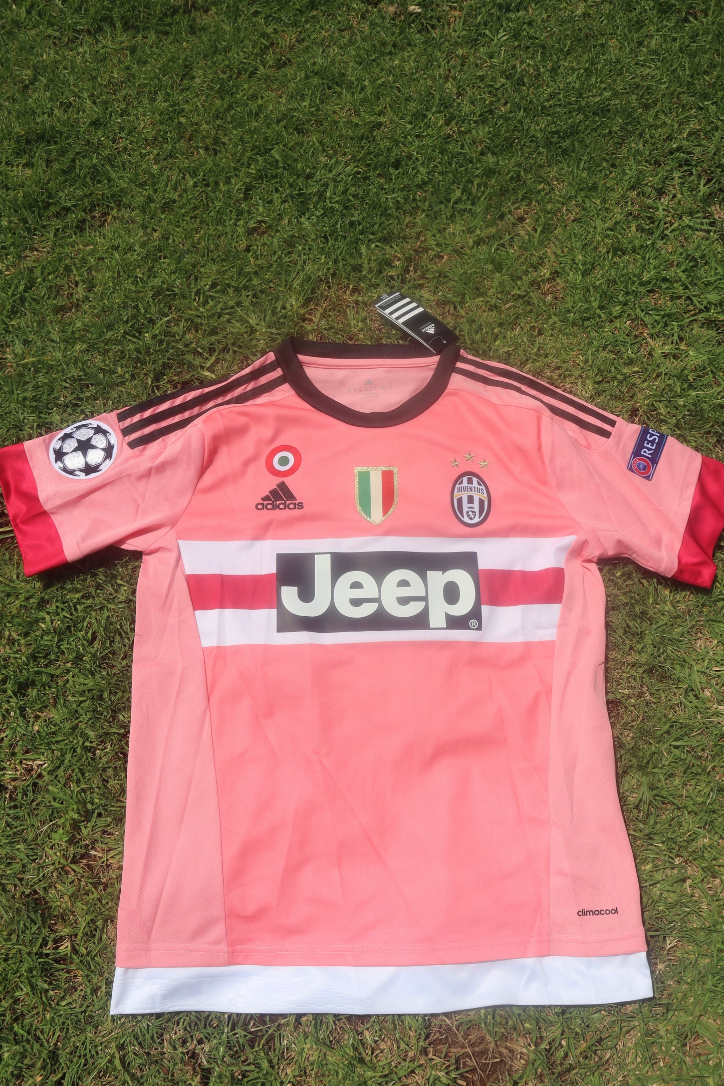 Juventus 15/16 Away Jersey (Adidas) - POGBA 10