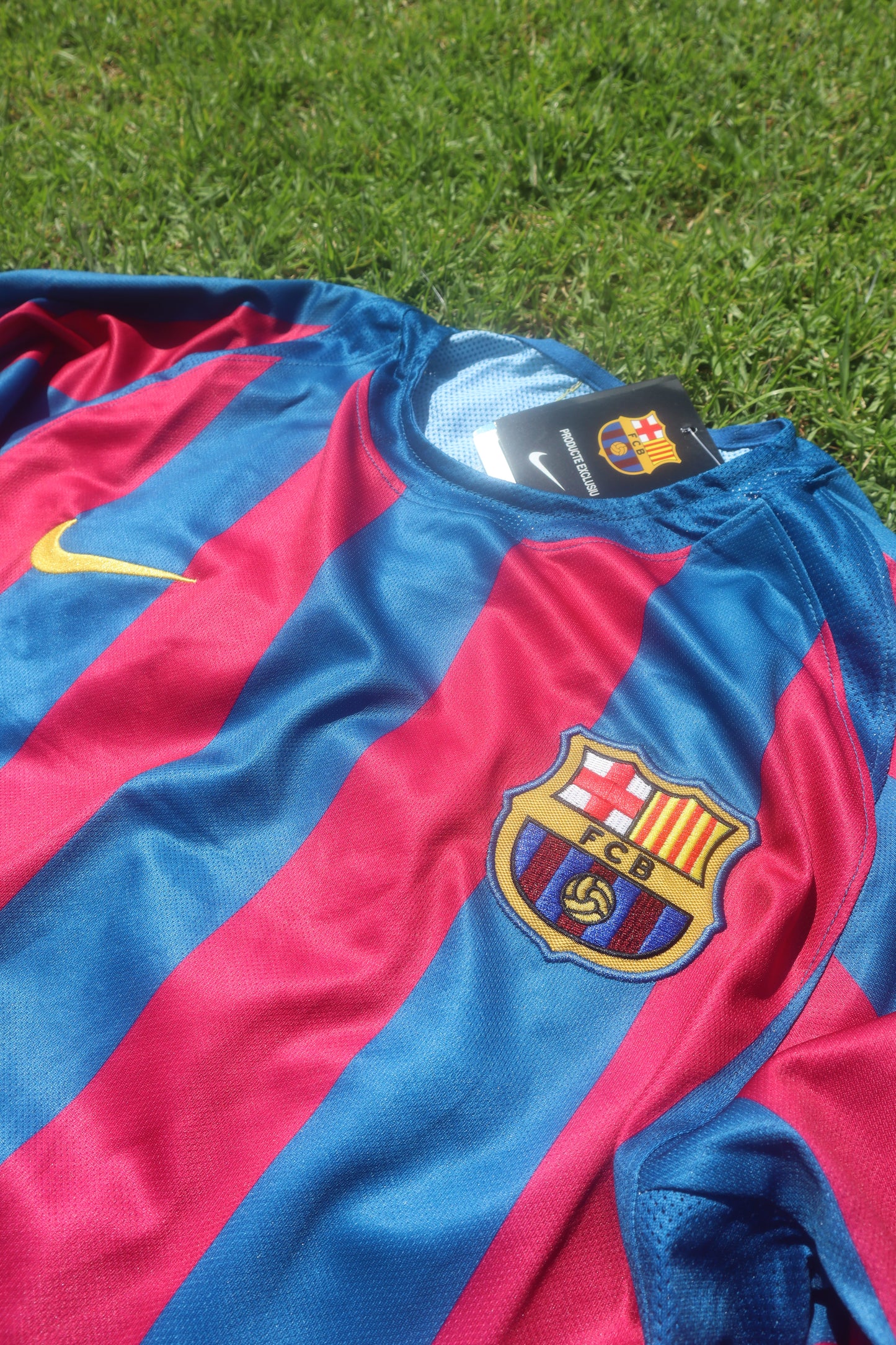 FC Barcelona 05/06 Home Jersey [Long-Sleeve] (Nike) - RONALDINHO 10