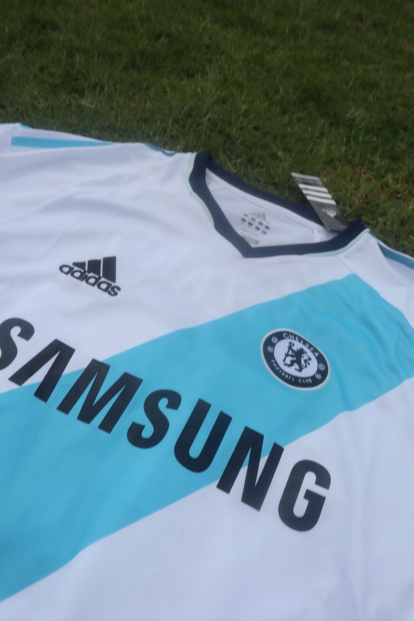 Chelsea FC 12/13 Away Jersey (Adidas) - HAZARD 17