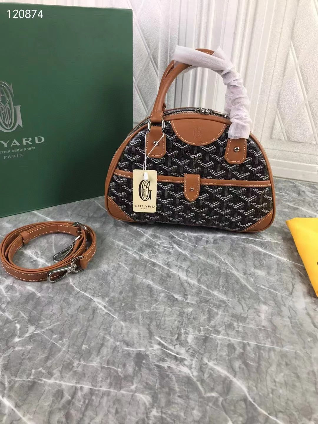 Goyard Saint Jeanne PM Bag (SW018)
