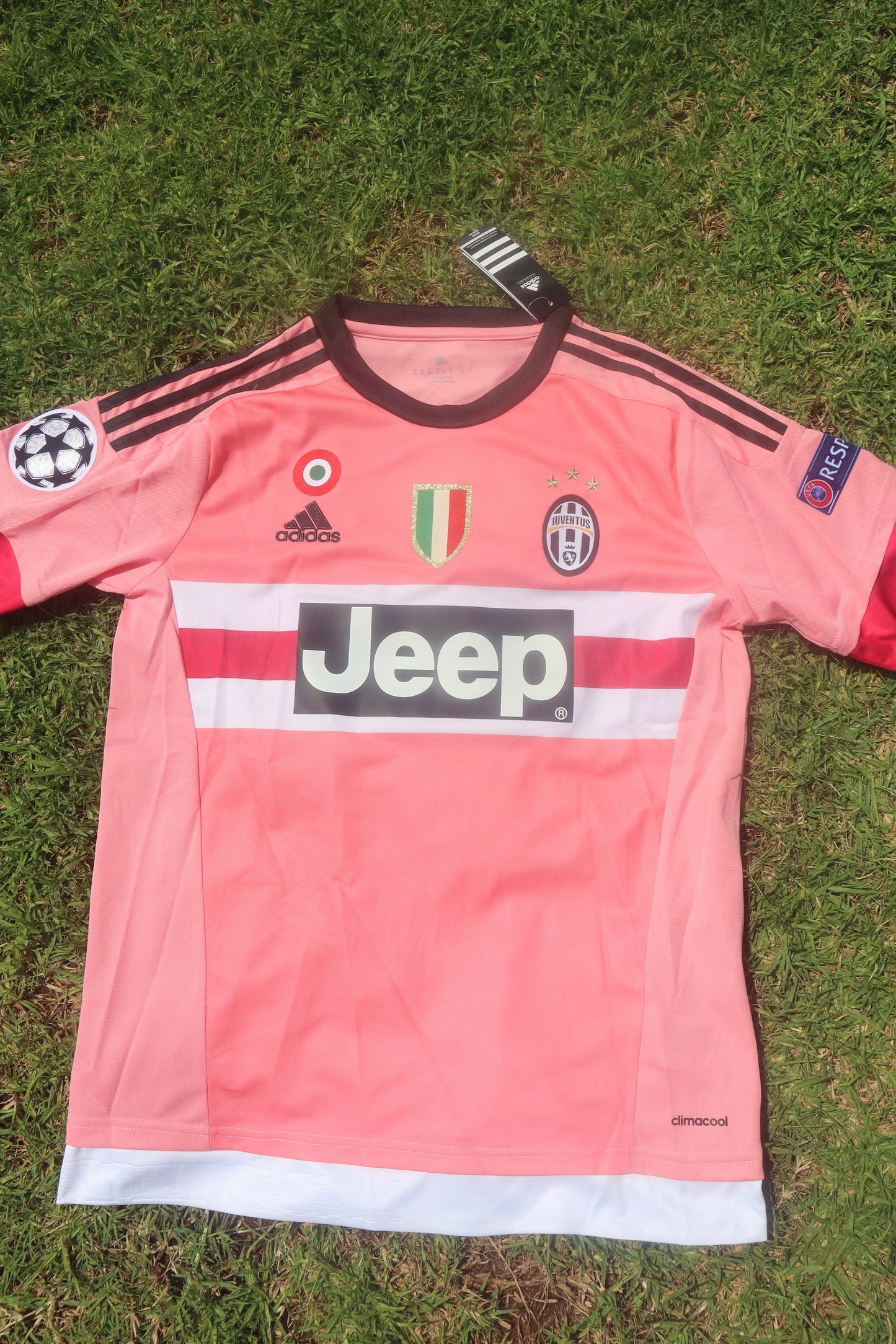 Juventus 15/16 Away Jersey (Adidas) - POGBA 10