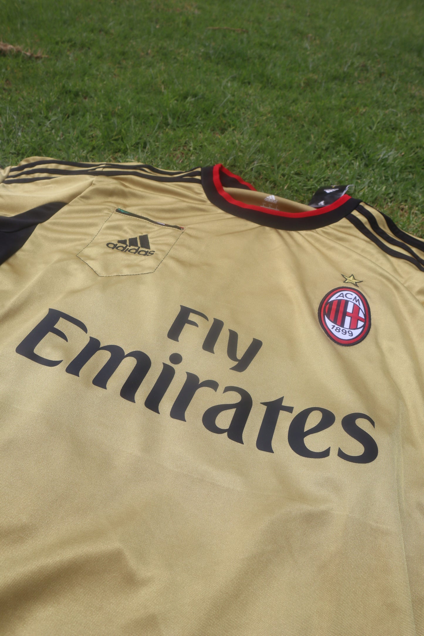 AC Milan 13/14 Away Jersey (Adidas) - BALOTELLI 45