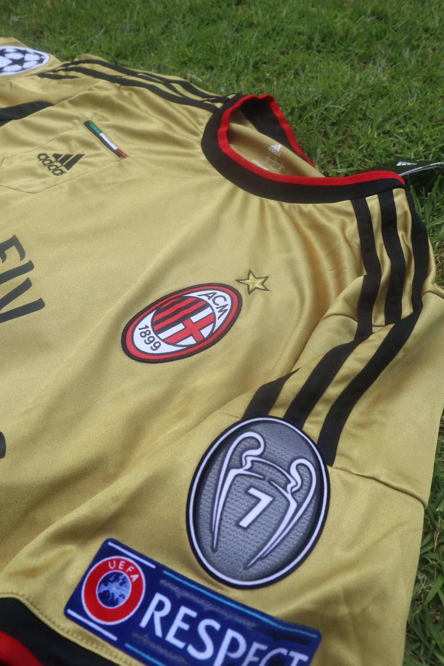 AC Milan 13/14 Away Jersey (Adidas) - BALOTELLI 45