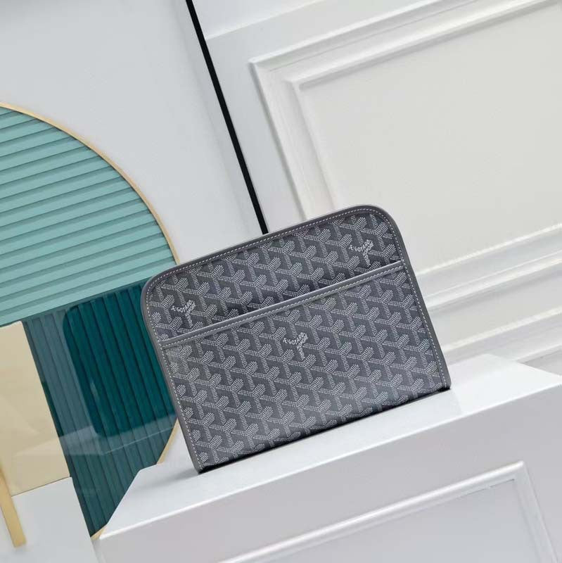 Goyard Jouvence MM Toiletry Pouch (SW014)
