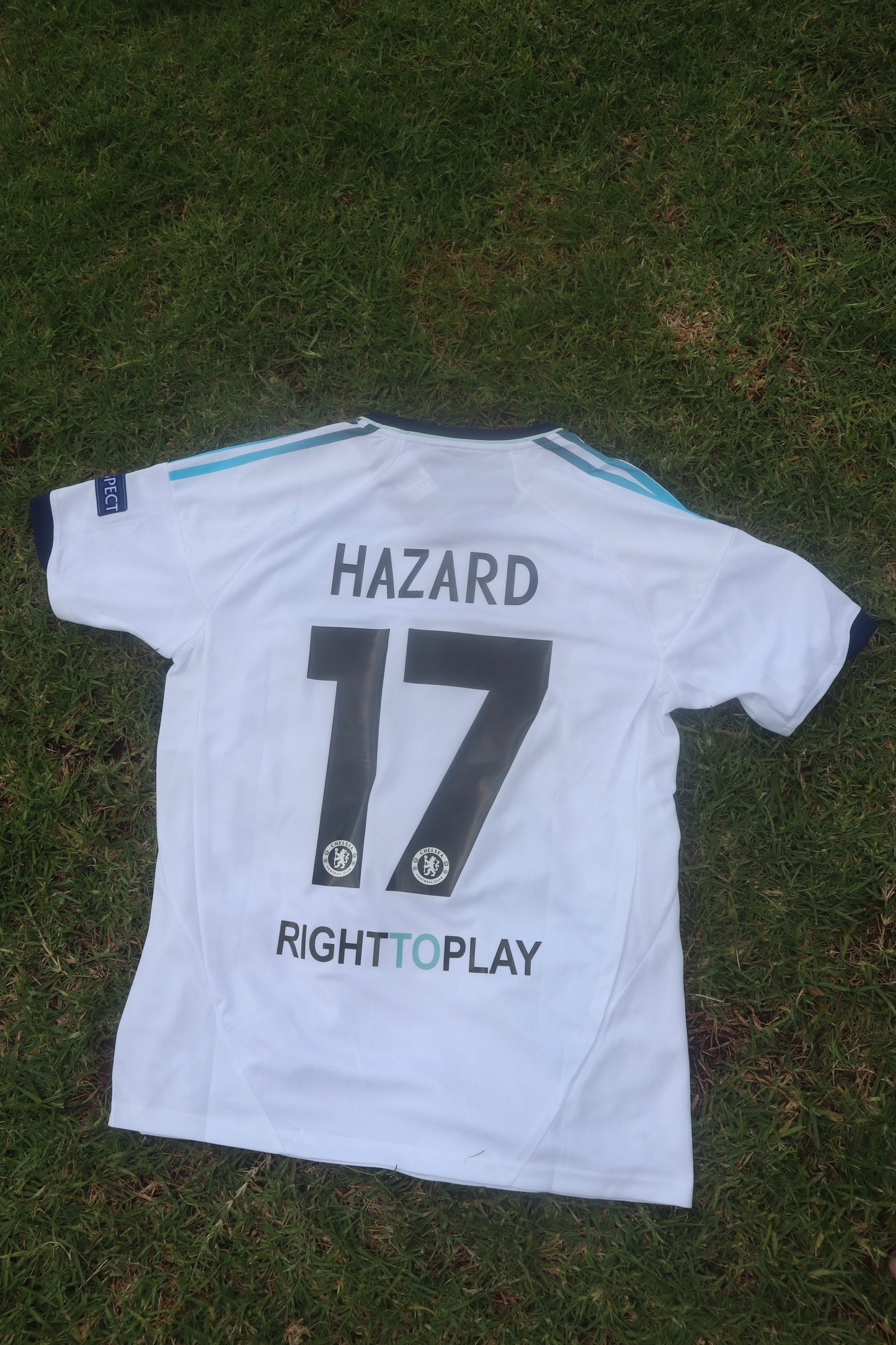 Chelsea FC 12/13 Away Jersey (Adidas) - HAZARD 17