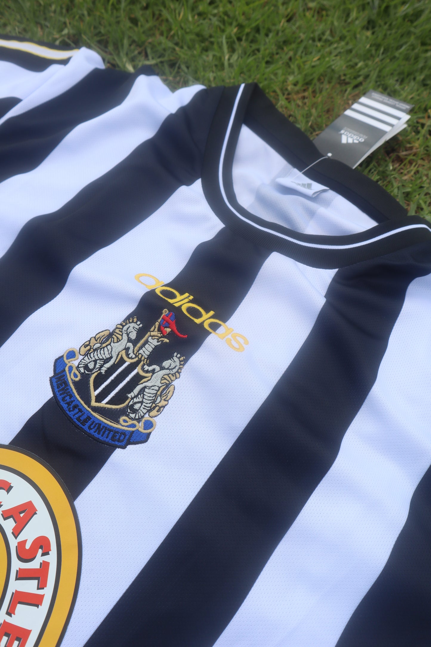 Newcastle United 97/99 Home Jersey (Adidas) - SHEARER 9