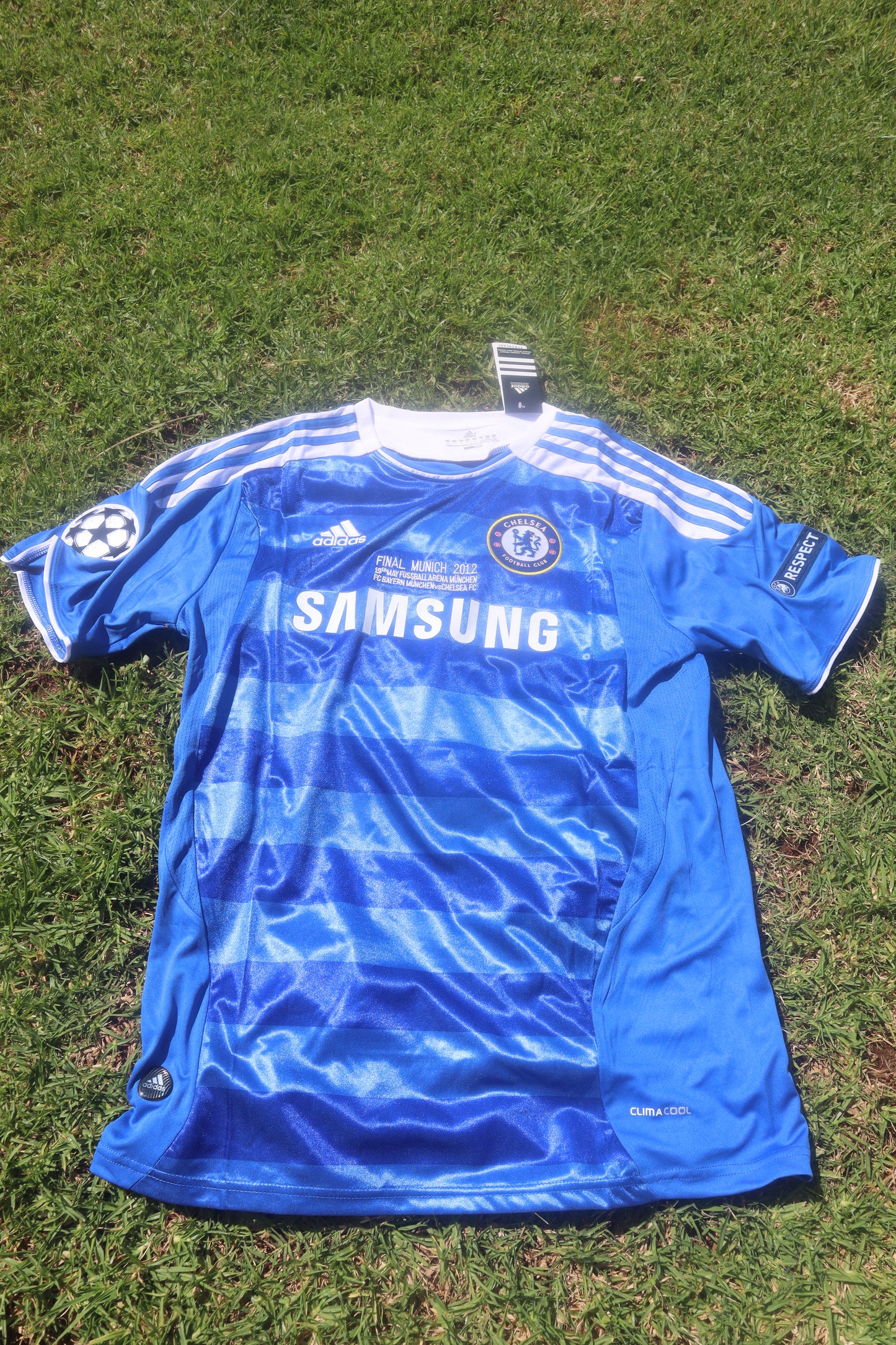 Chelsea FC 11/12 Home Jersey (Adidas) - DROGBA 11