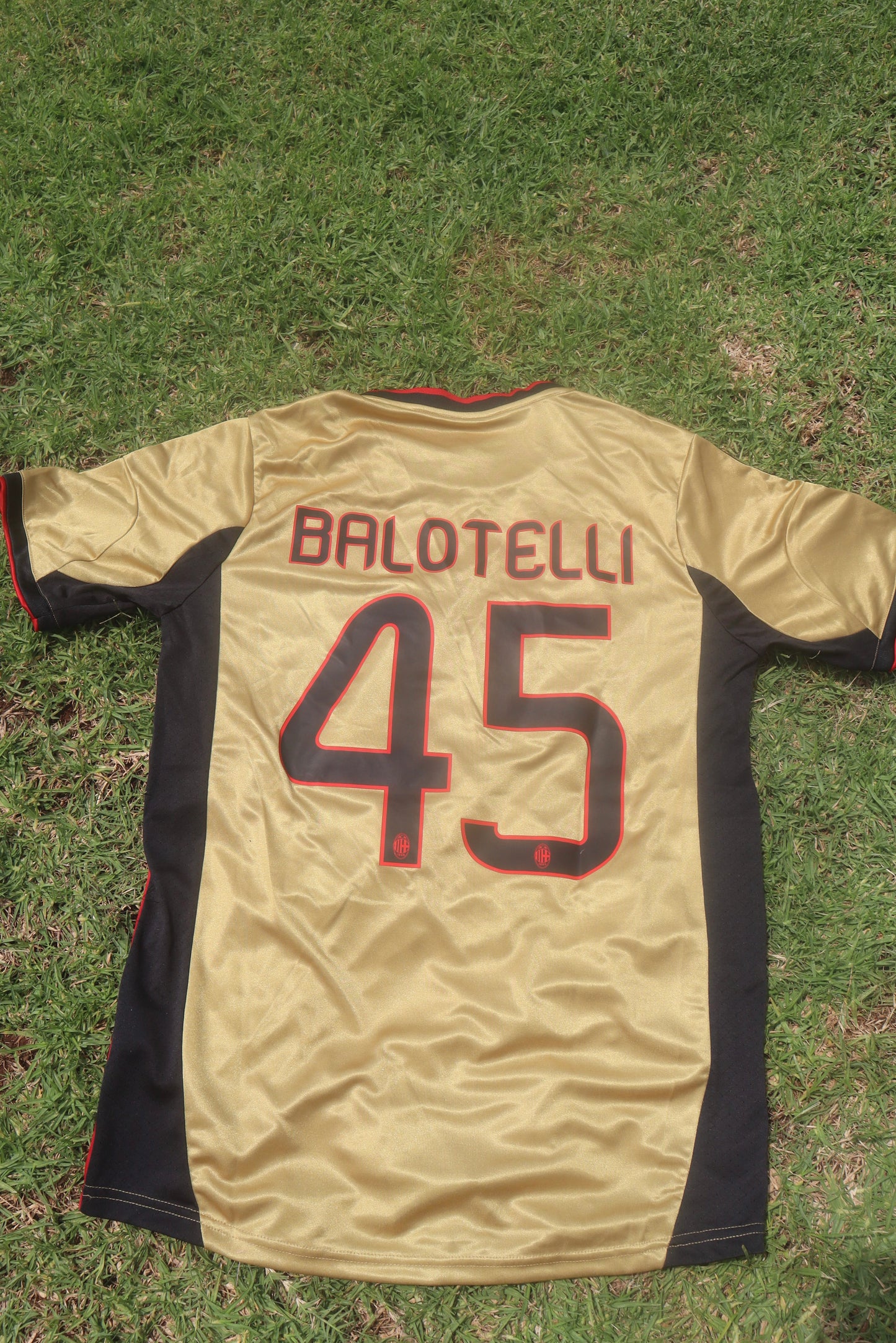 AC Milan 13/14 Away Jersey (Adidas) - BALOTELLI 45