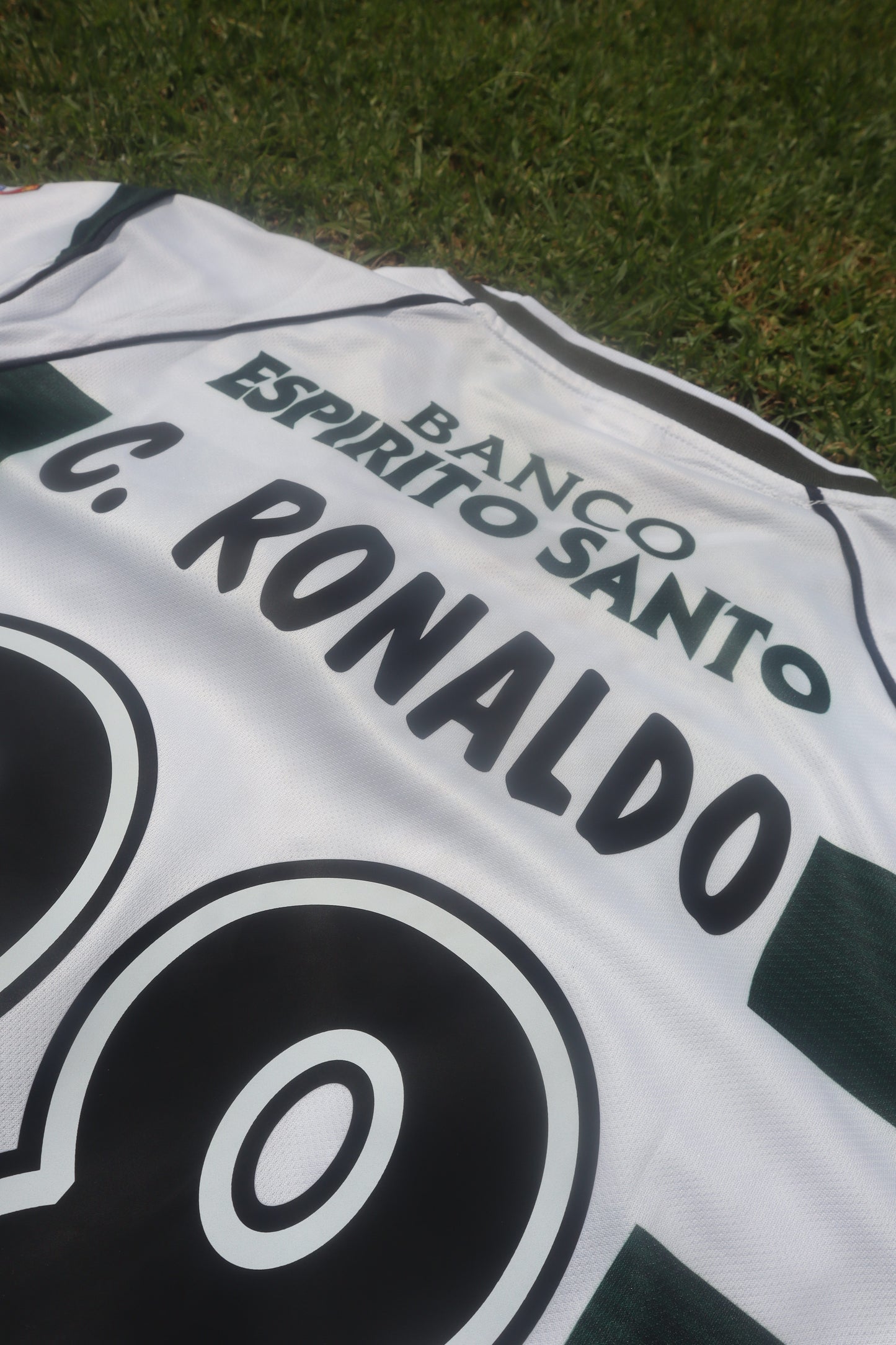 Sporting CP 02/03 Home Jersey (Reebok) - C. RONALDO 28
