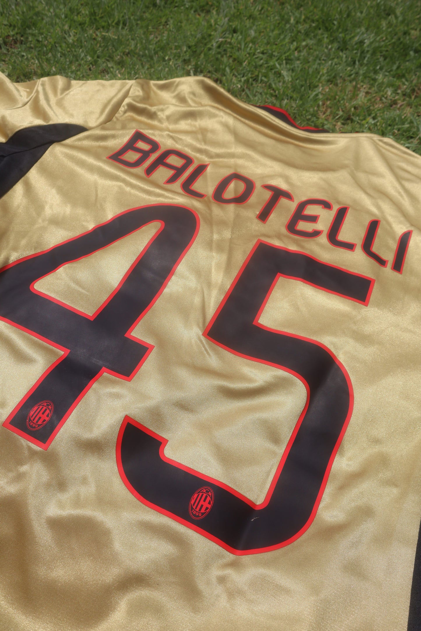 AC Milan 13/14 Away Jersey (Adidas) - BALOTELLI 45