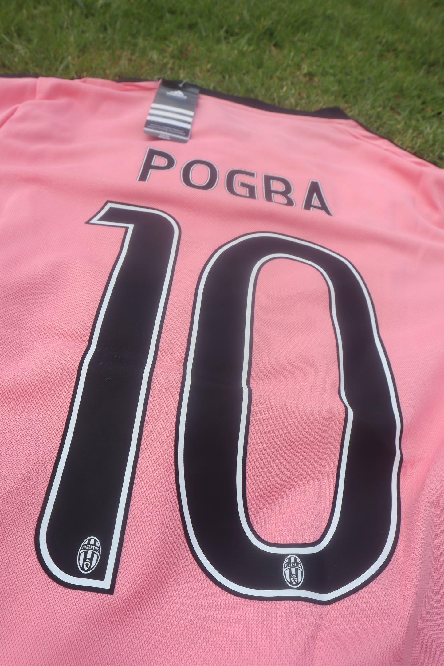 Juventus 15/16 Away Jersey (Adidas) - POGBA 10