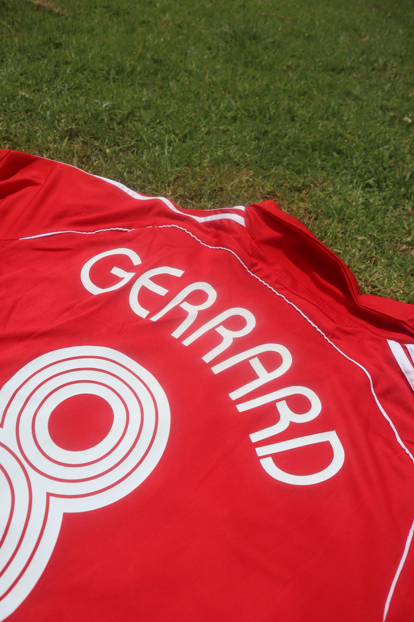 Liverpool FC 06/07 Home Jersey (Adidas) - GERRARD 8