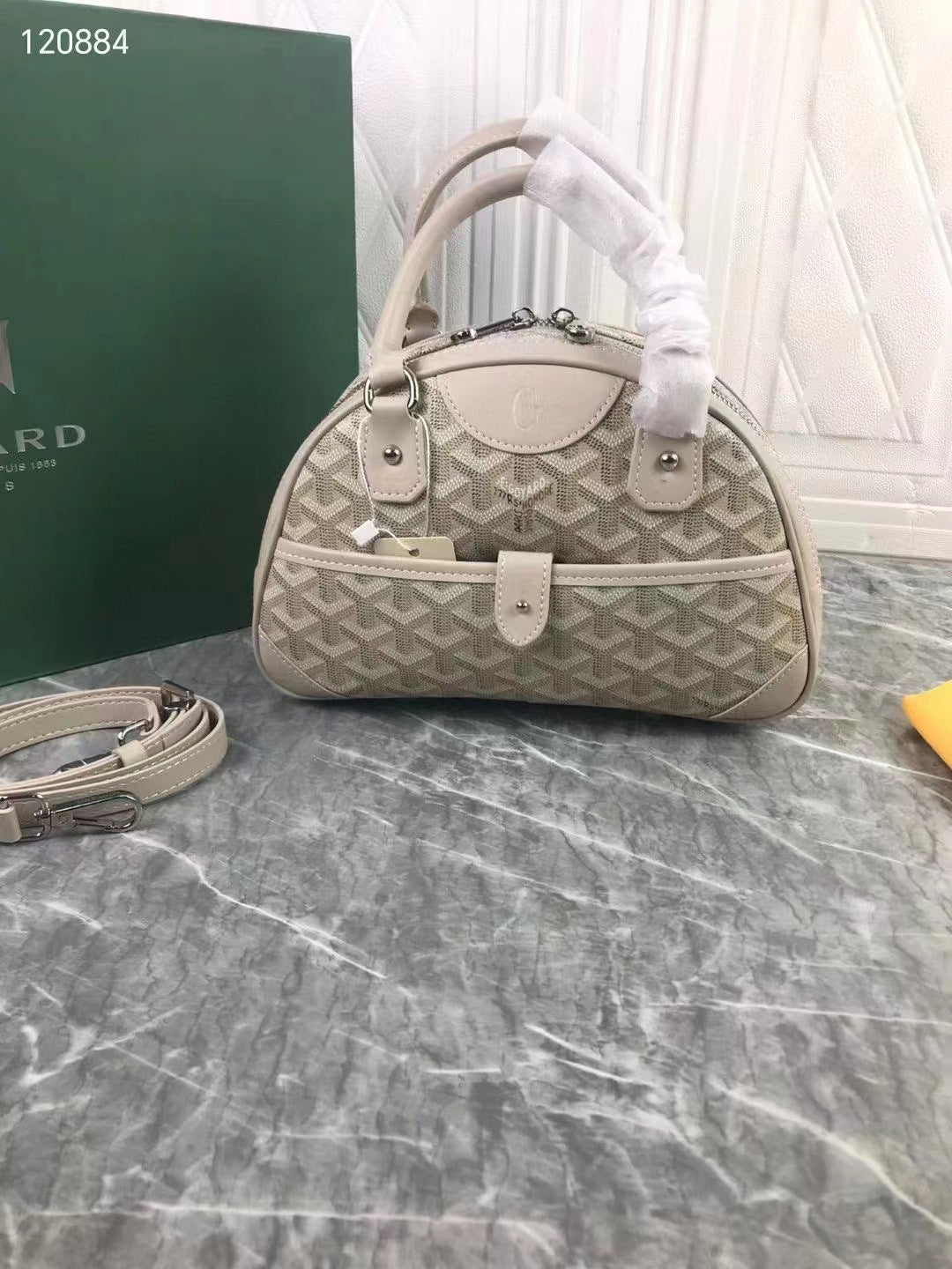 Goyard Saint Jeanne PM Bag (SW018)