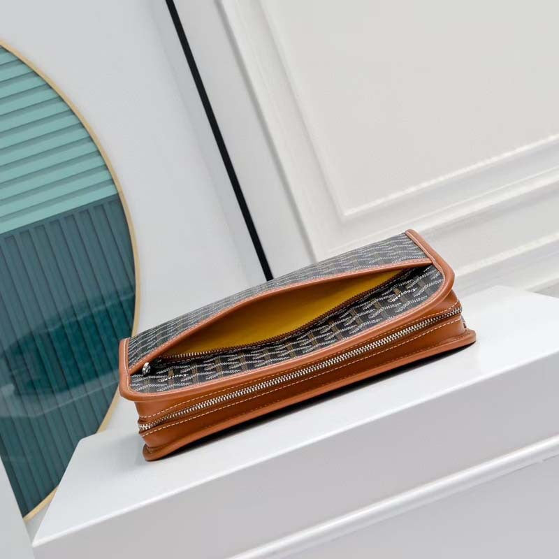 Goyard Jouvence MM Toiletry Pouch (SW014)