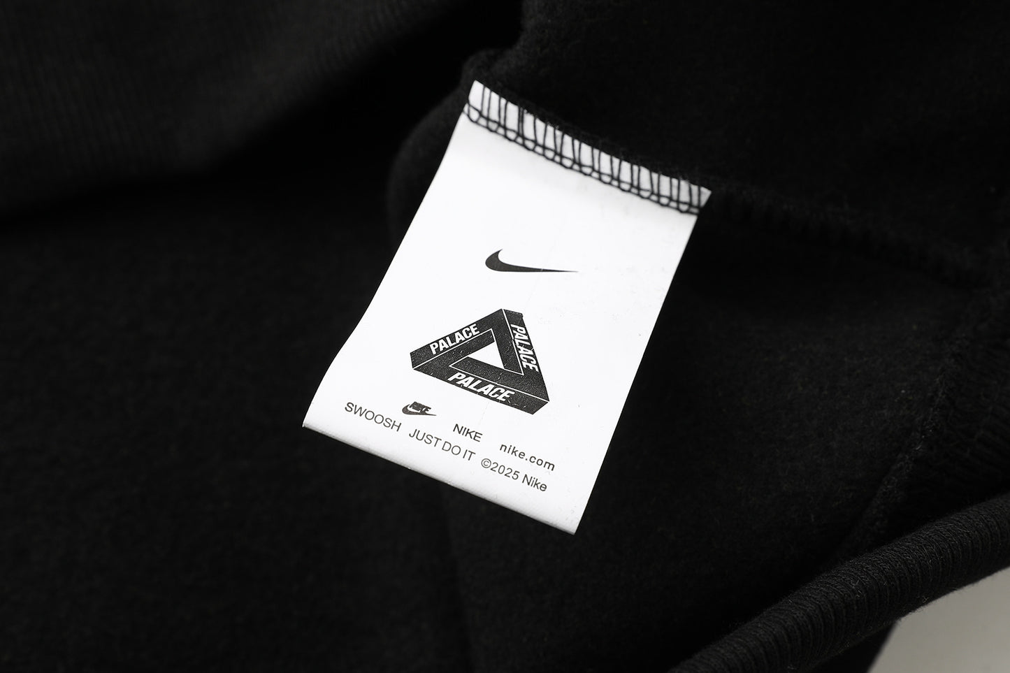 Palace x Nike Hoodie (SW006)