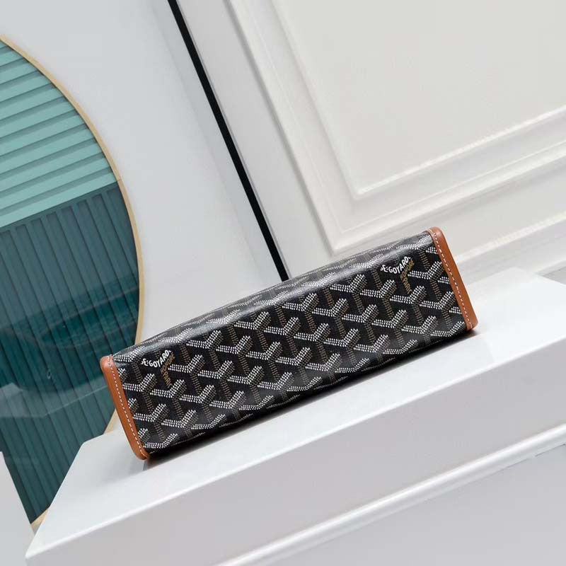 Goyard Jouvence MM Toiletry Pouch (SW014)