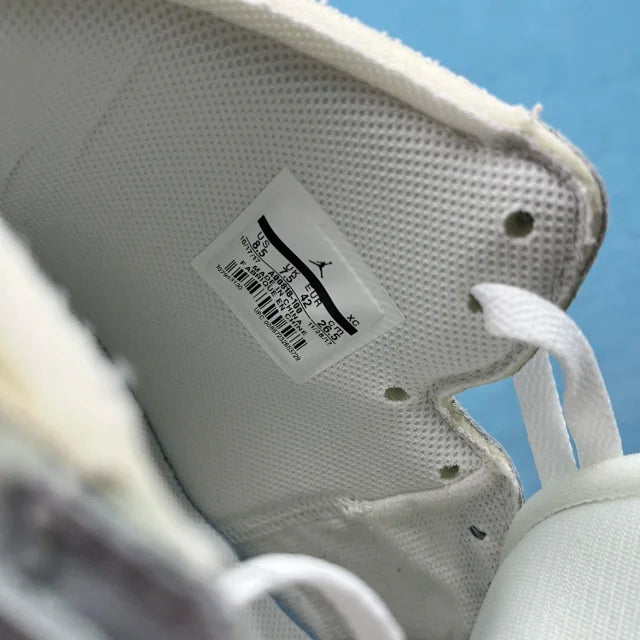 Off-White x Air Jordan 1 High Europe Exclusive (SW002)