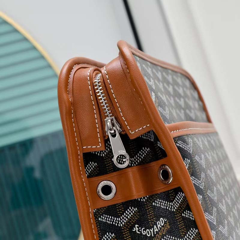 Goyard Jouvence MM Toiletry Pouch (SW014)