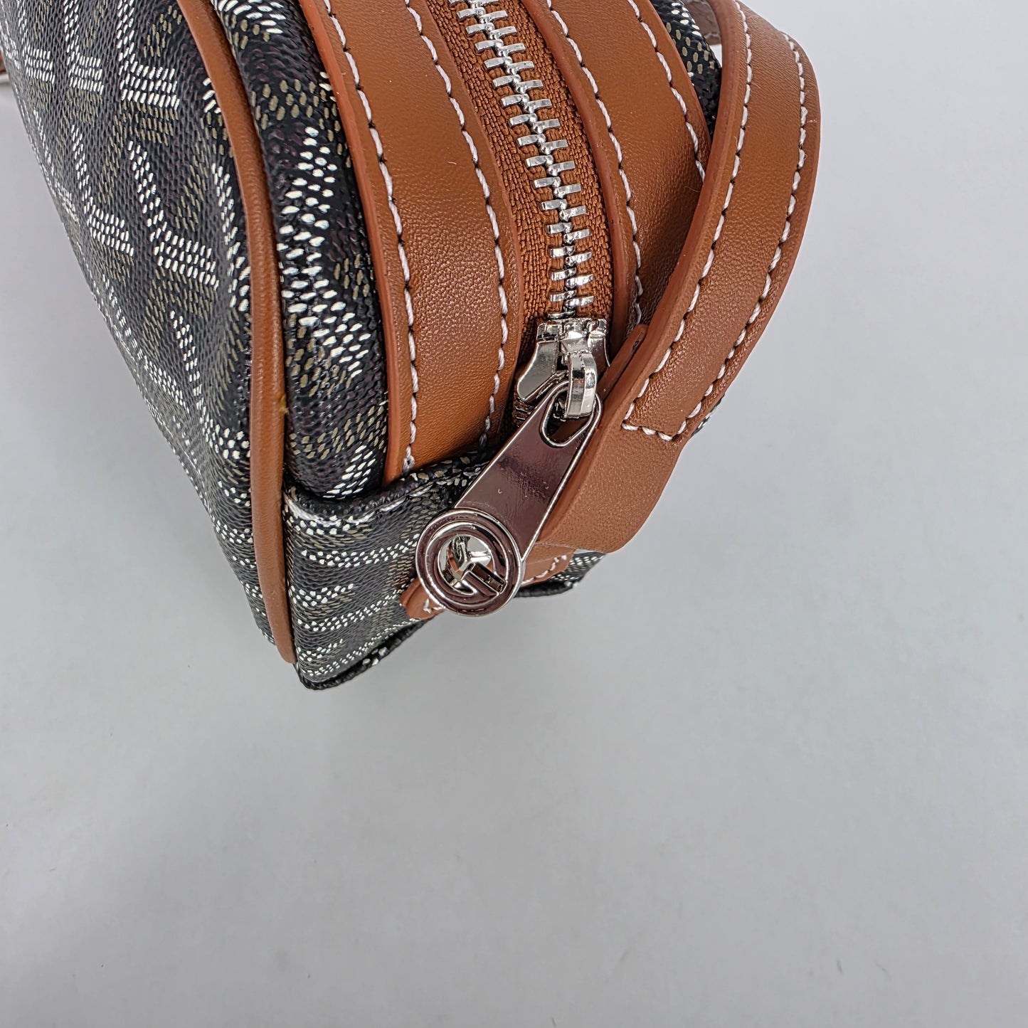 Goyard Cap Vert Crossbody Bag - Natural