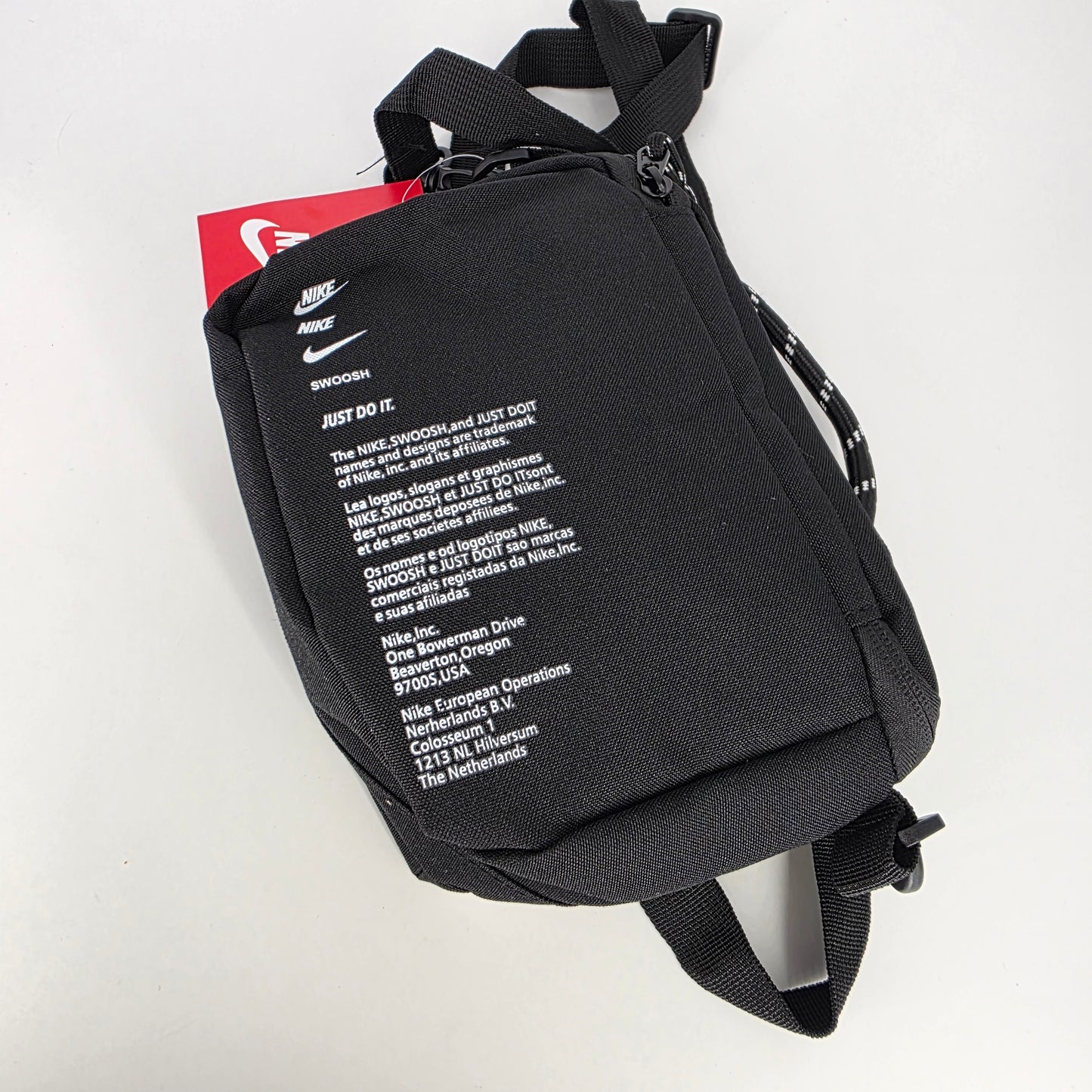 Nike Carryall Side Bag - Black