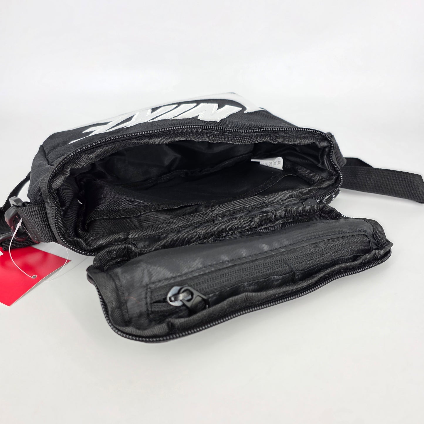 Nike Carryall Side Bag - Black