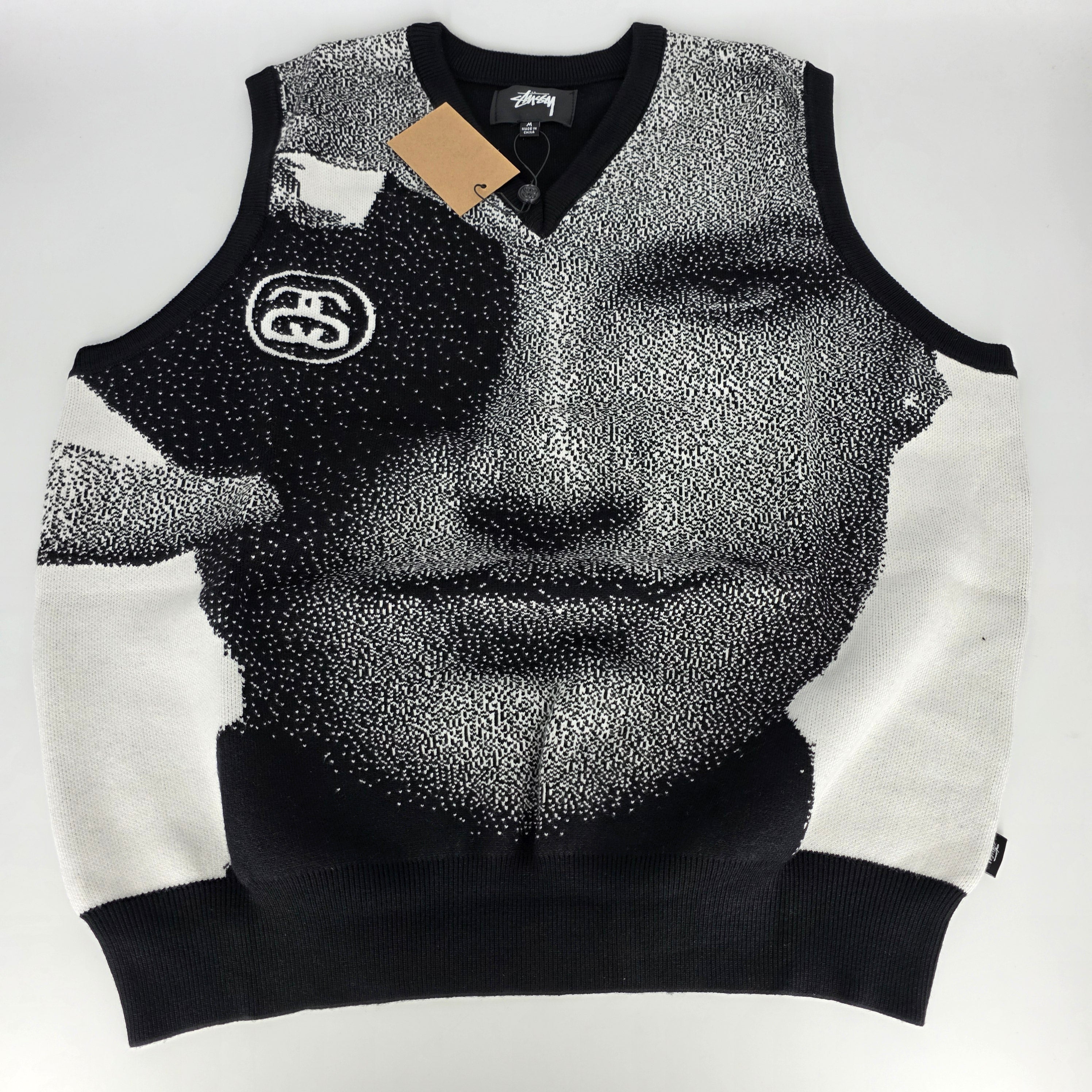 【希少サイズ】stussy PHOTO JACQUARD VEST Stussy Photo Jacquard Vest Condition : New with Tag Size : M