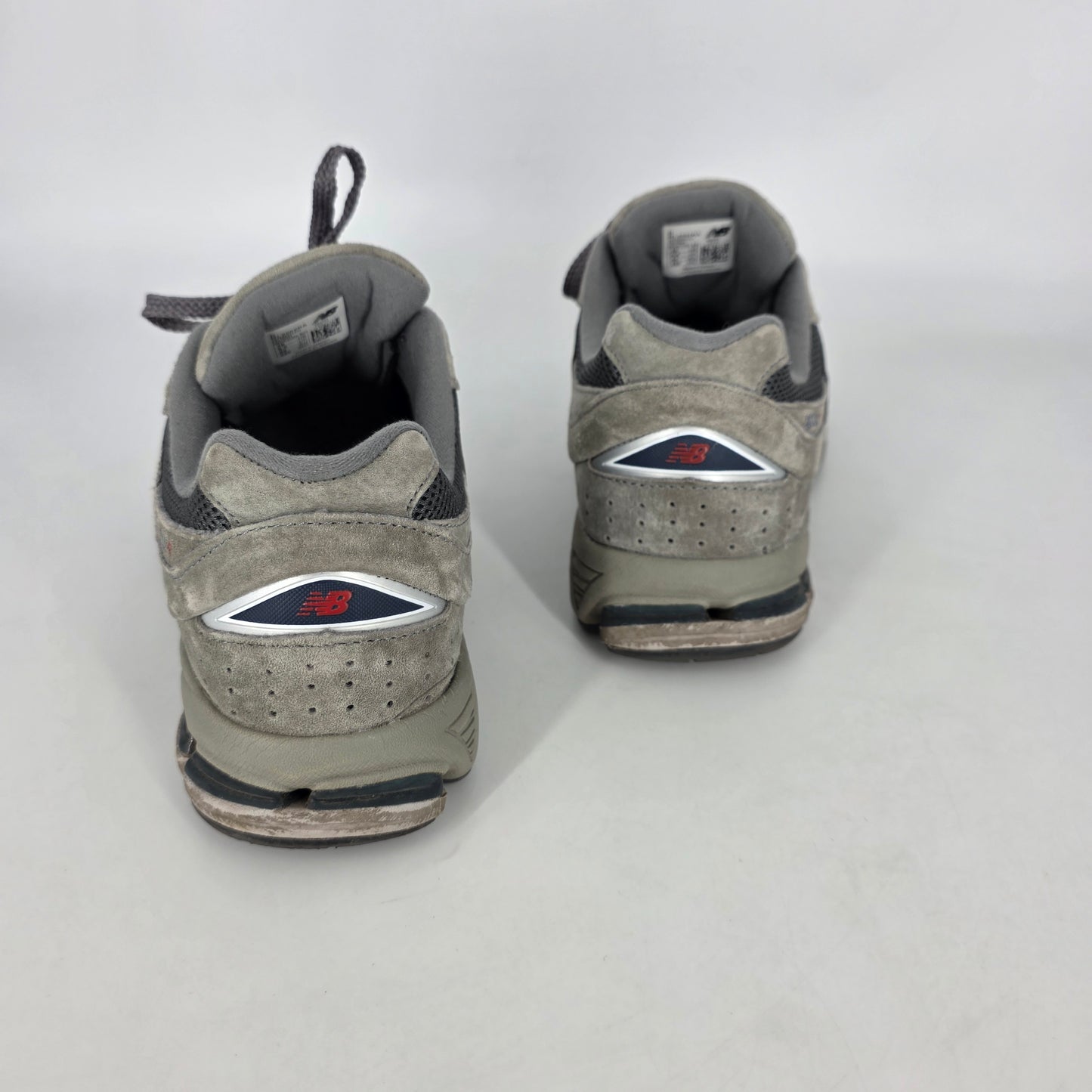 New Balance 2002R - Grey (UK9.5) [NO BOX]