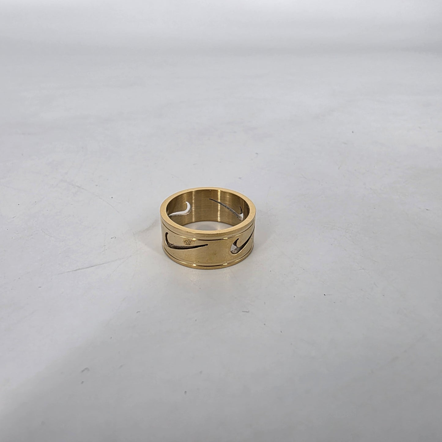 Romela nnaGold Swoosh Signature Ring: Cutout Swoosh