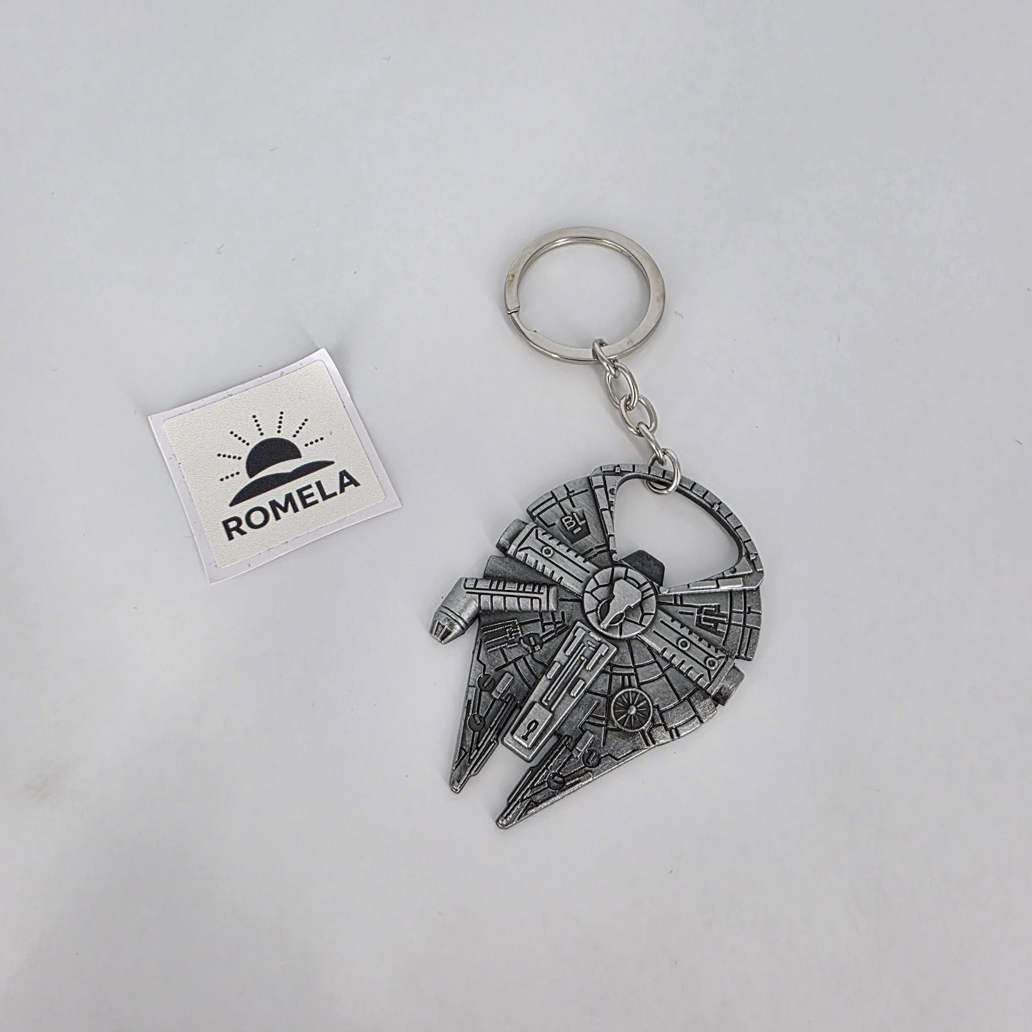 Romela Keychain Star Wars Millennium Falcon Bottle Opener – Metal