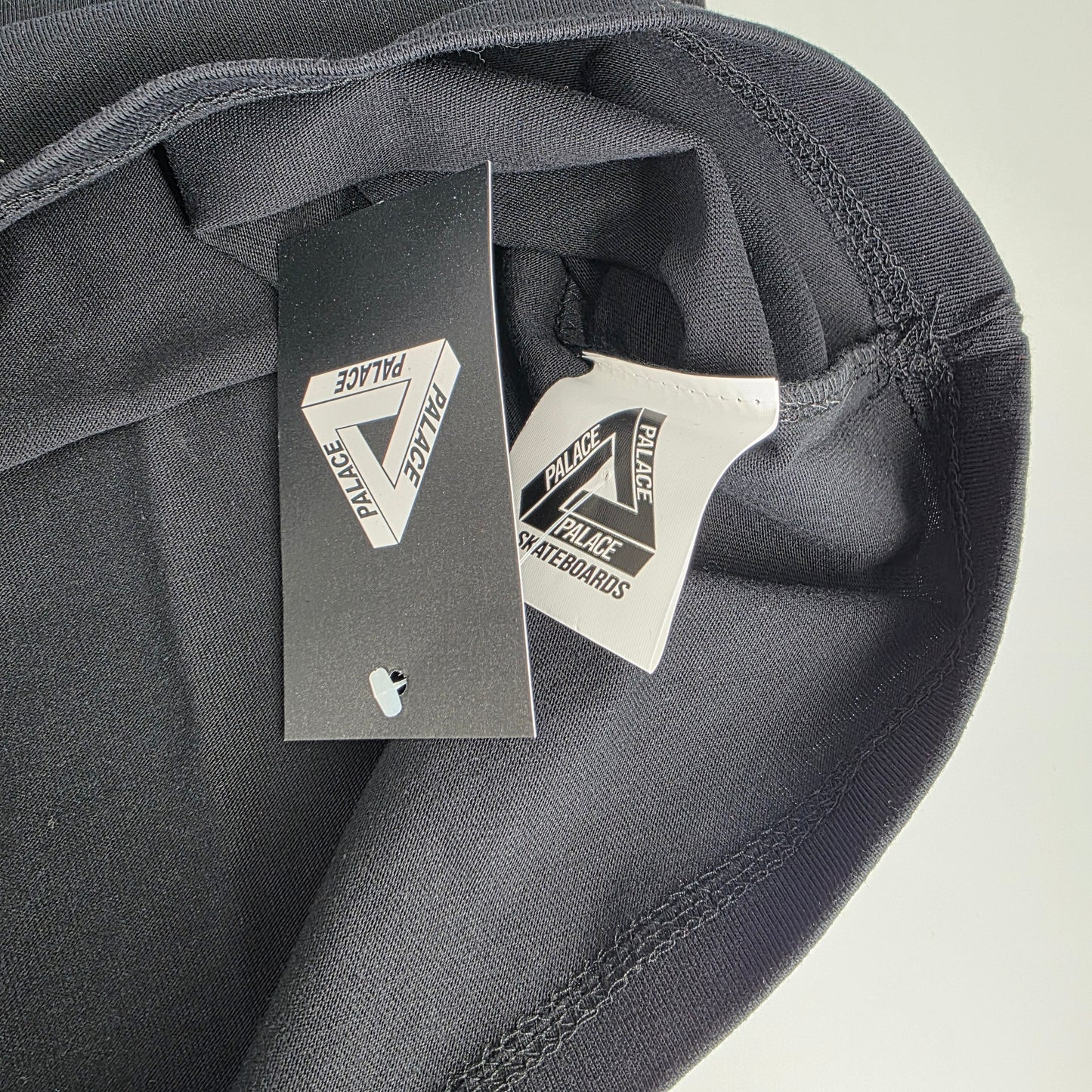 Palace Heat Sensi Tee - Black (L)