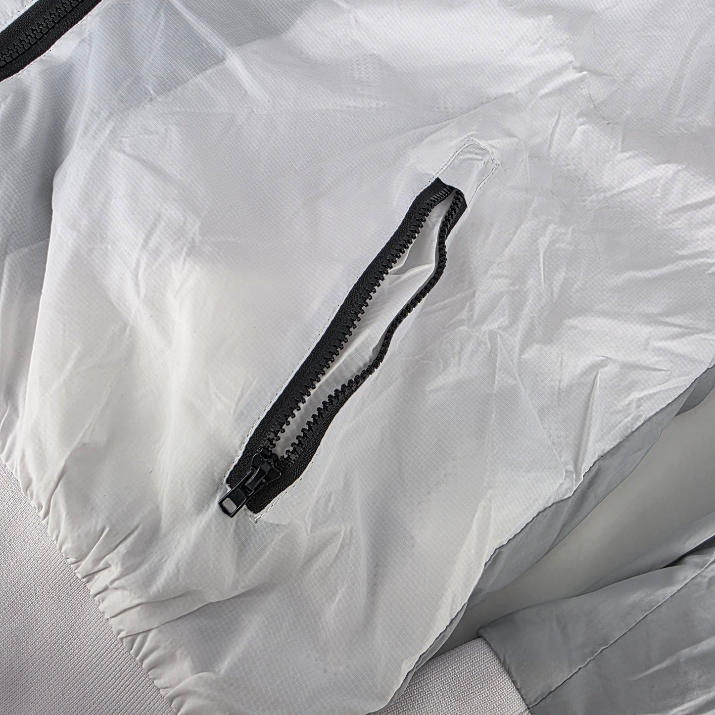 Nike Windbreaker Jacket - Black-White-Grey (L)