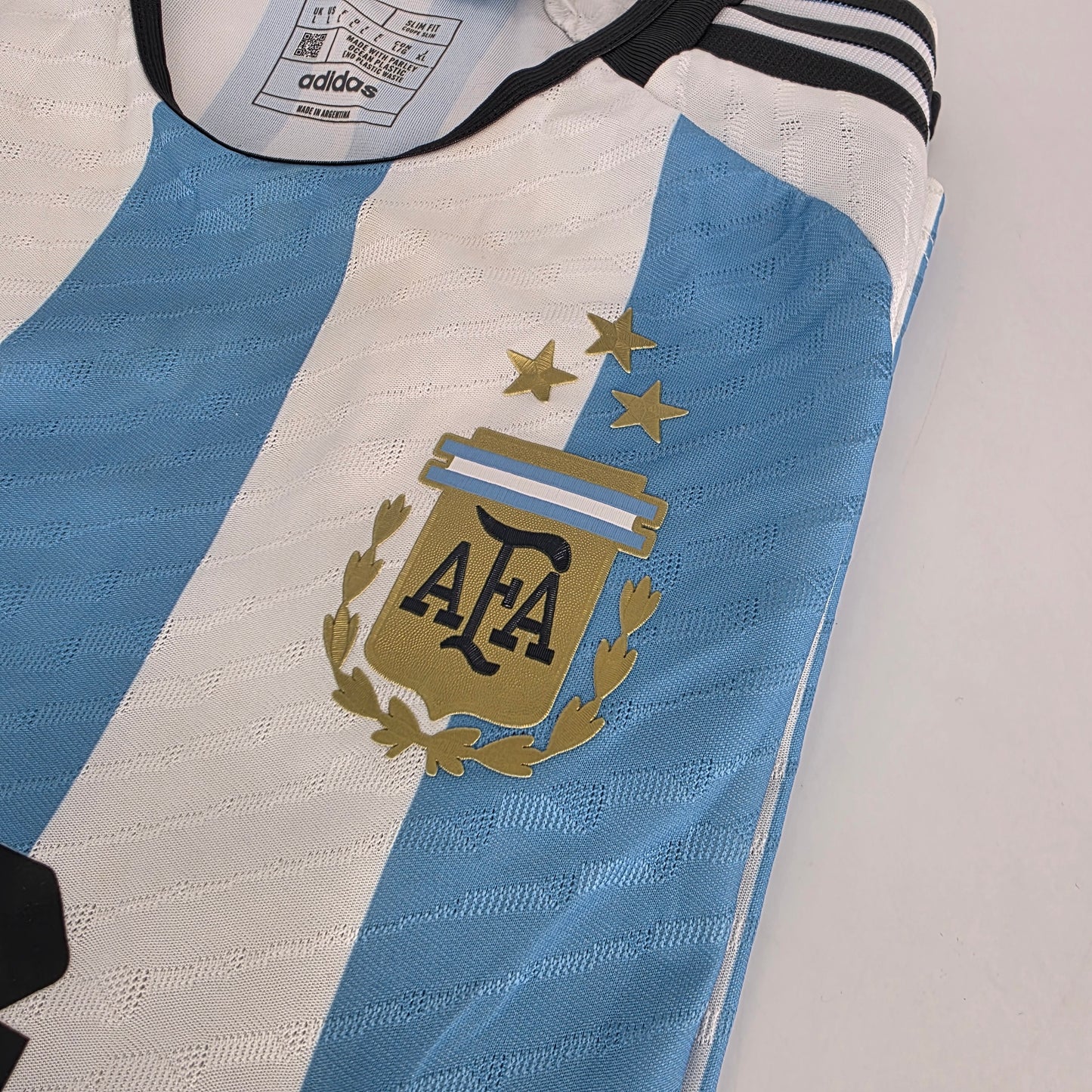Argentina 22-23 Home Jersey - MESSI 10 (L) [Player Edition]