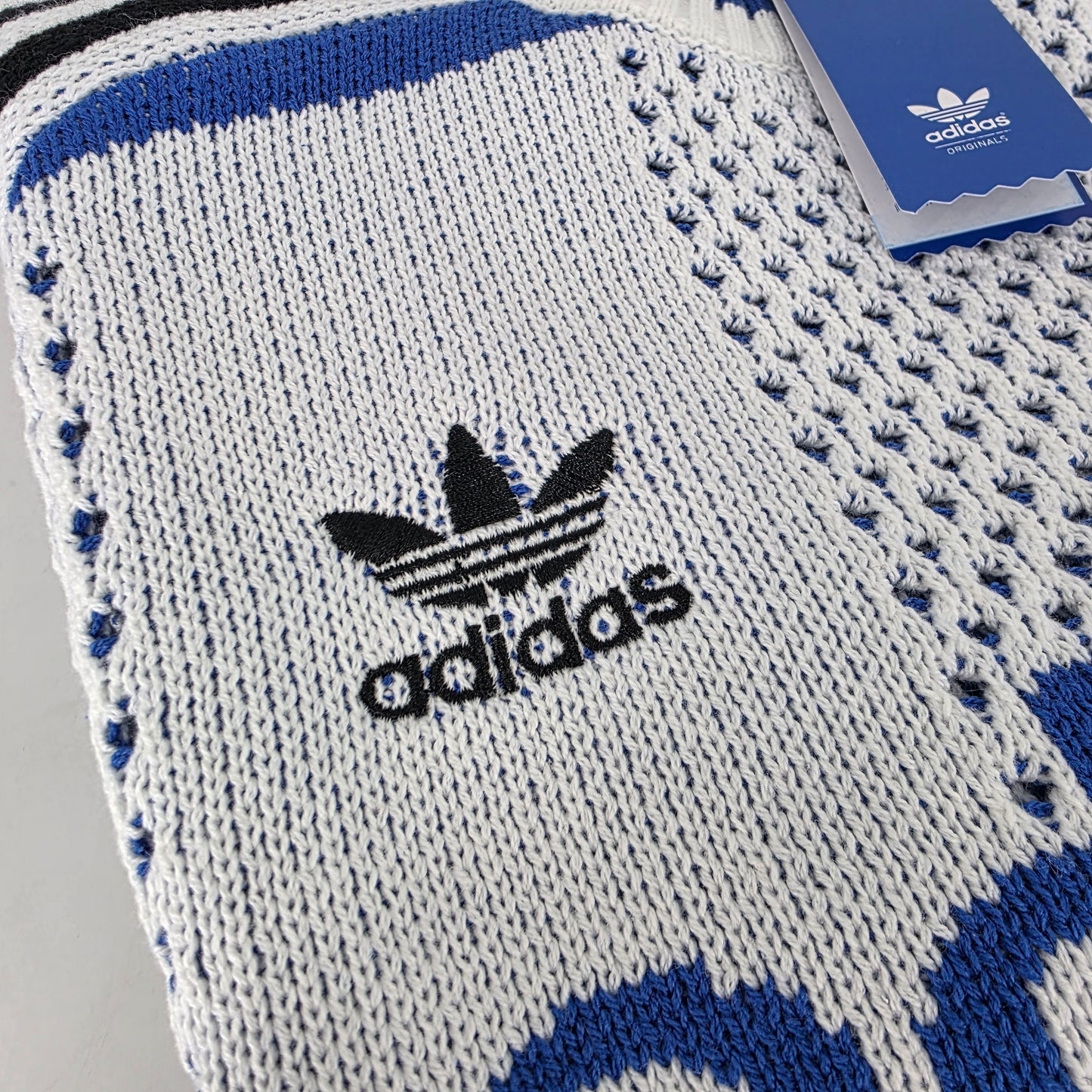 Adidas Adicolor Blokecore Sweater – White