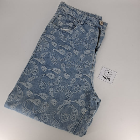 Shein Paisley-Pattern Light Wash Jeans (32)