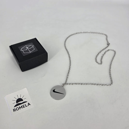 Romela nnaGold Swoosh Signature Necklace: Circle Swoosh Signet