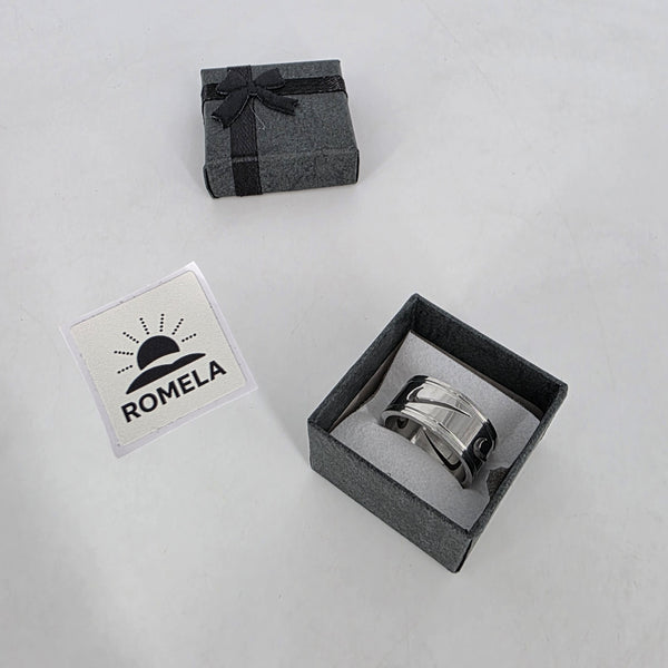 Romela nnaGold Swoosh Signature Ring: Cutout Swoosh